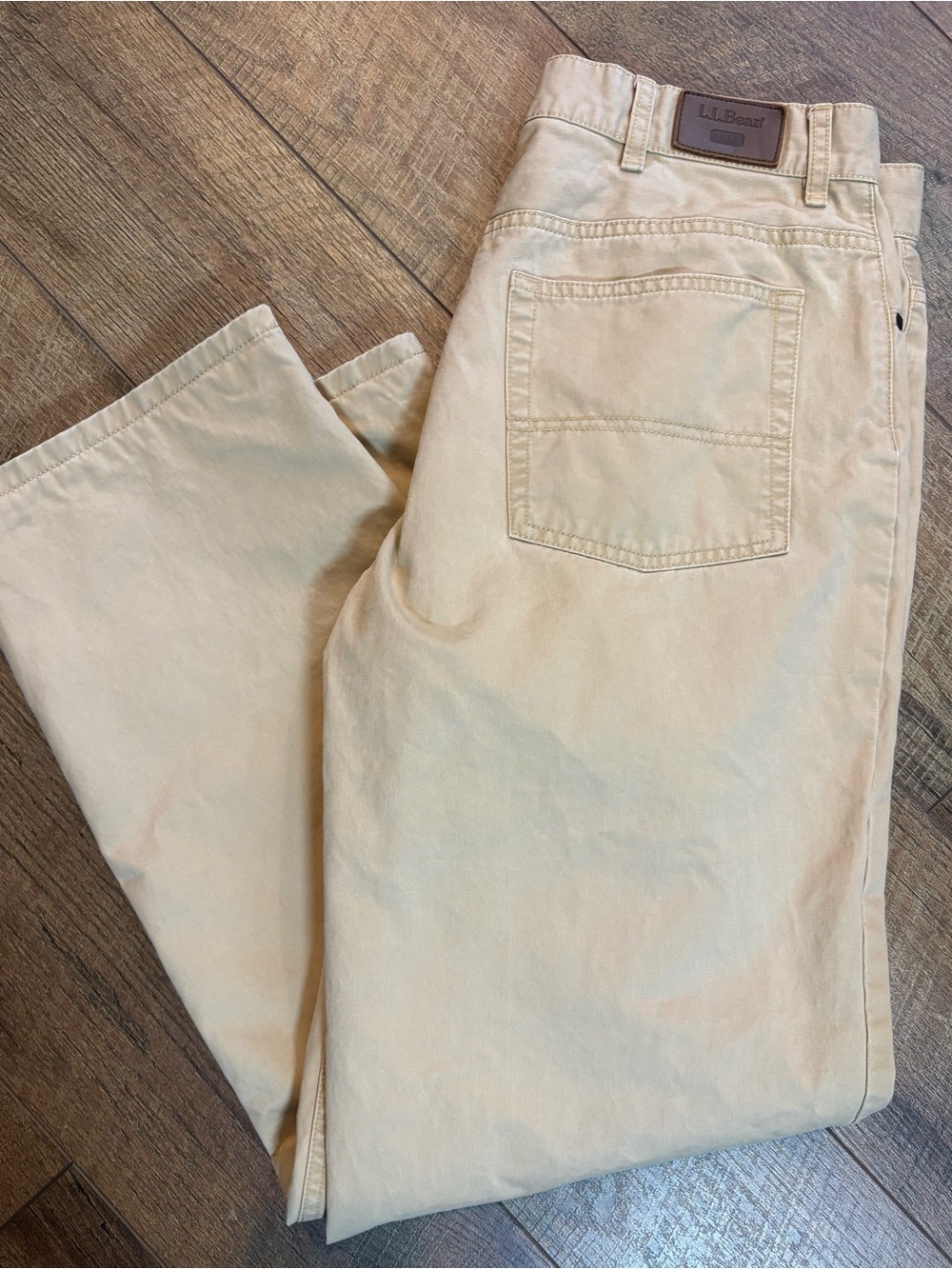 L.L.Bean Men’s Khaki Cotton Straight Leg Pants 35x32